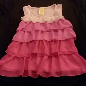 Slightly worn girls size 6 top